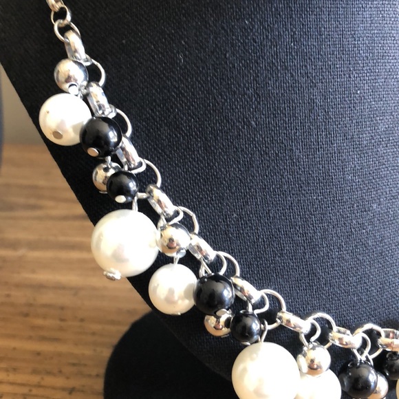 Vintage Statement Necklace - Picture 3 of 9